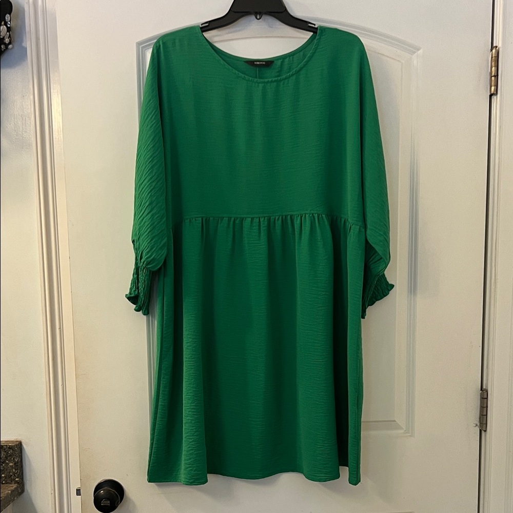Elegant Green Dress